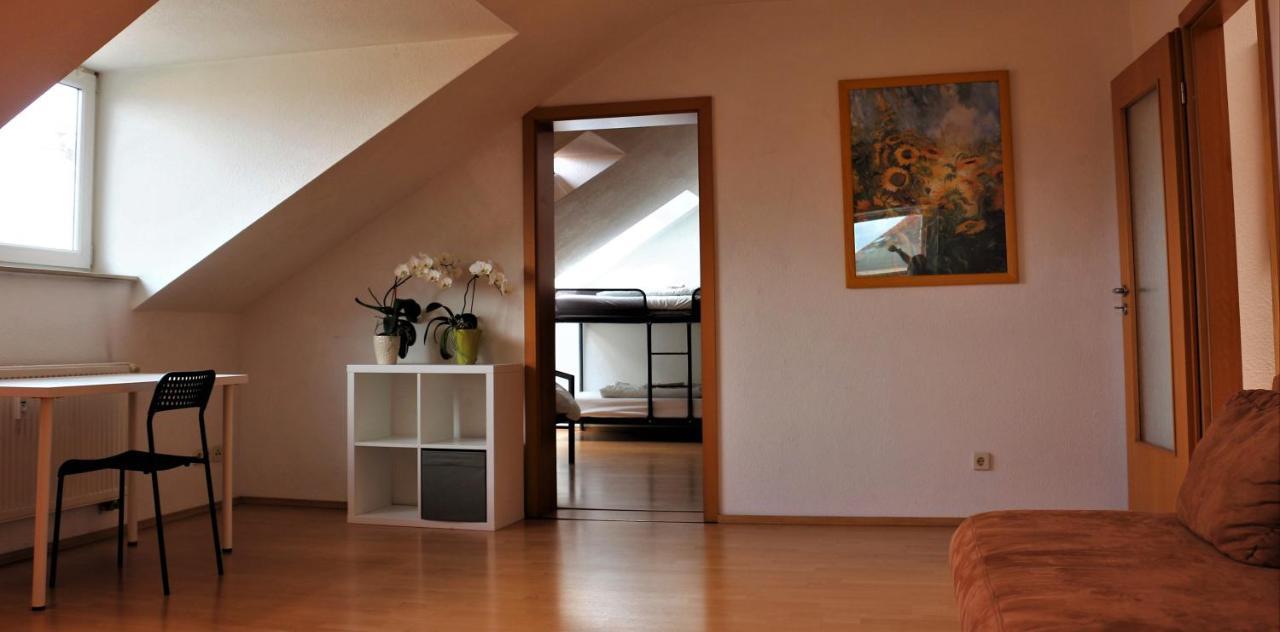 Zentral Gelegene Wohnung Nahe Schwanenteich Zwickau Buitenkant foto
